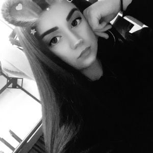 Meet your Posher, Mackenzie